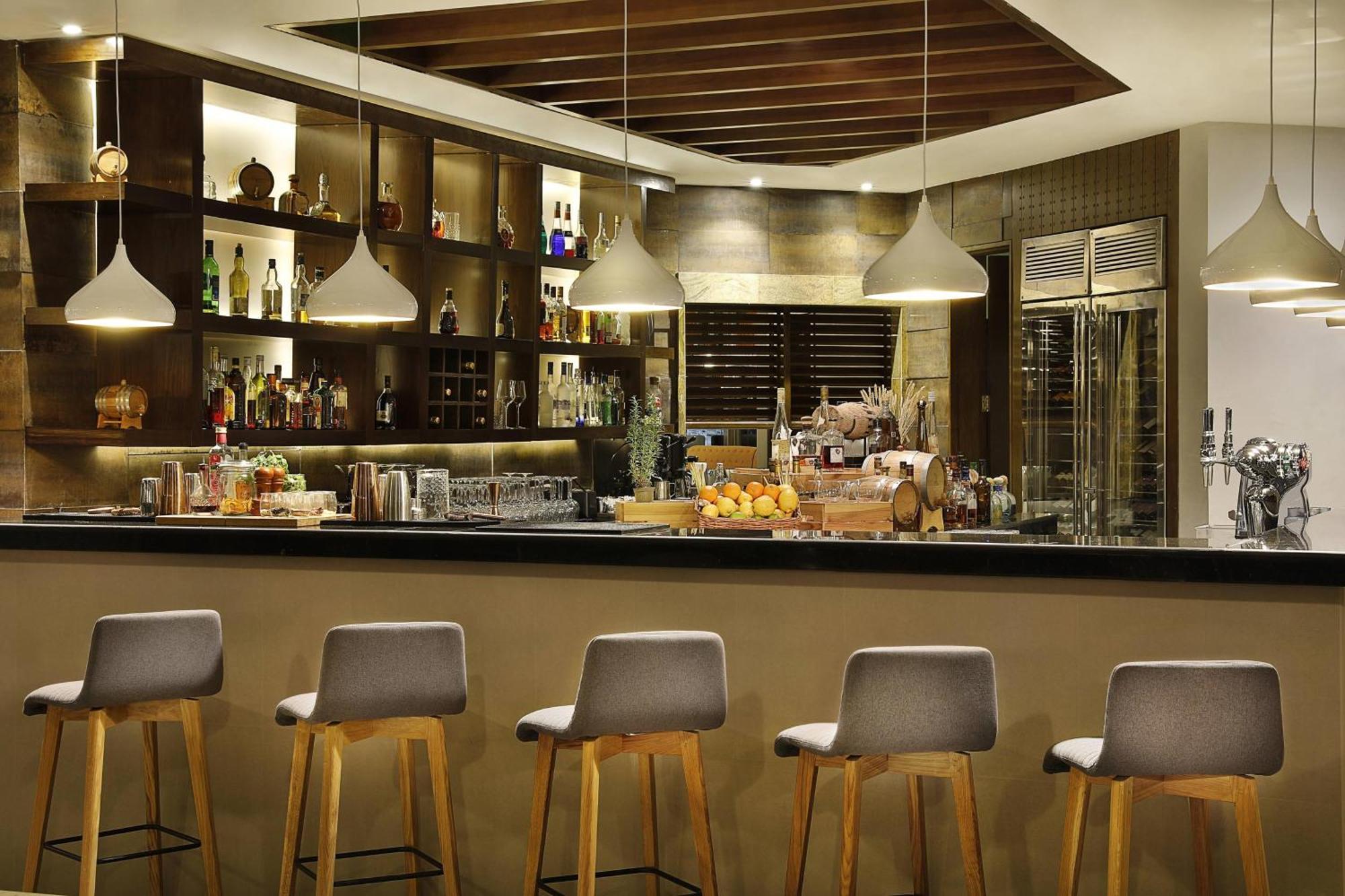 Al Bustan Palace, A Ritz-carlton Ośrodek wypoczynkowy 5*